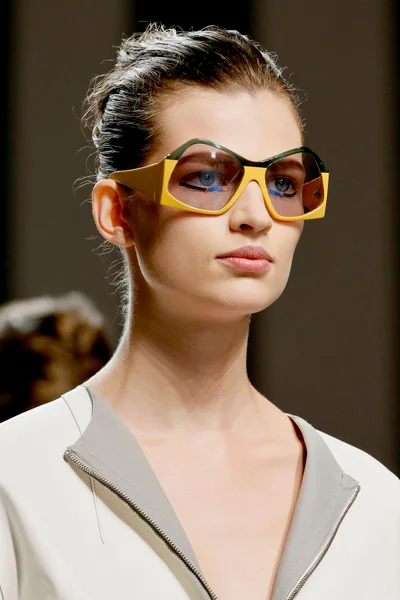 Look 106